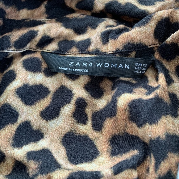 Lightly worn leopard print dress - Picture 3 of 4